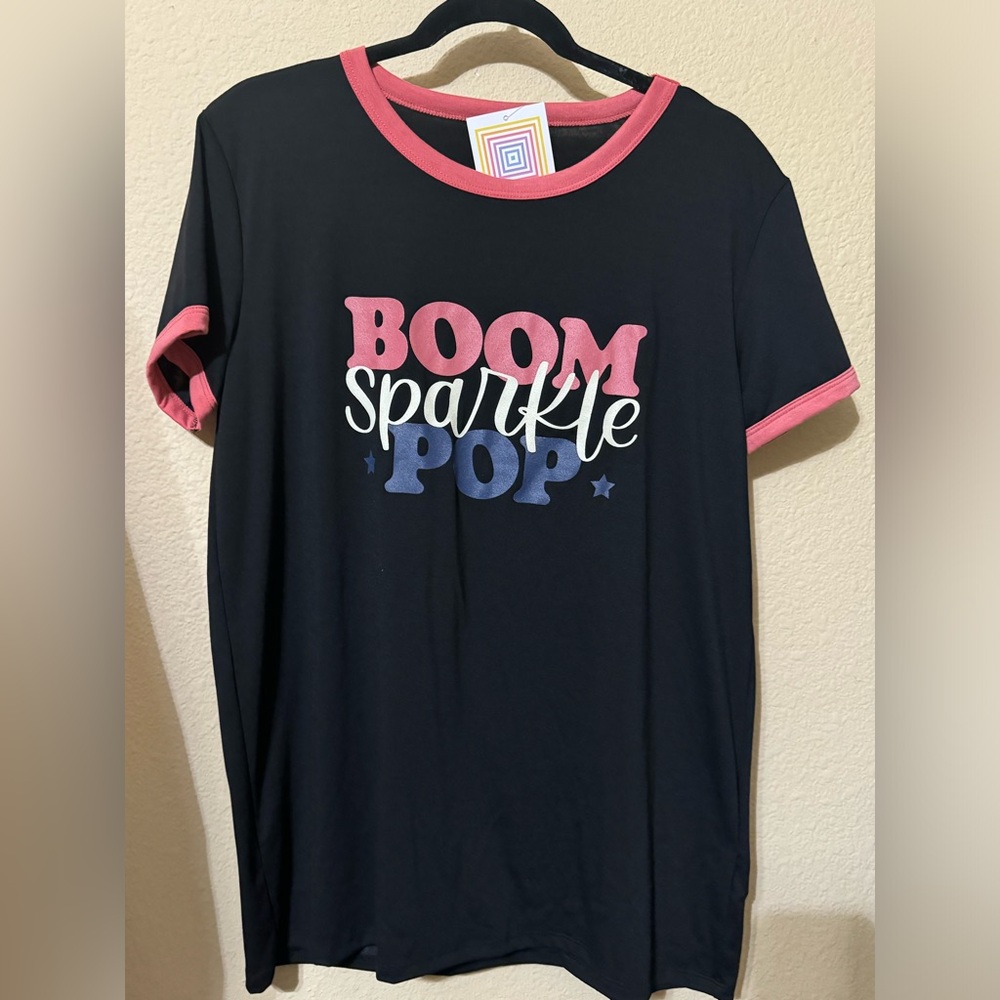 LuLaRoe Liv. Sz Medium. Americana collection
